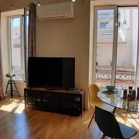Apartment Studio Zen Near Beach Airco Terrace Nice
