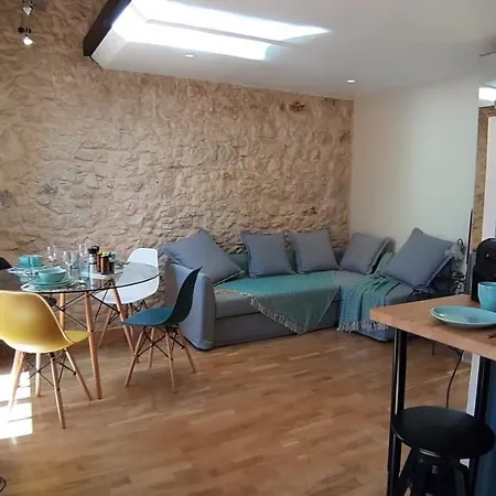 Studio Zen Near Beach Airco Terrace *